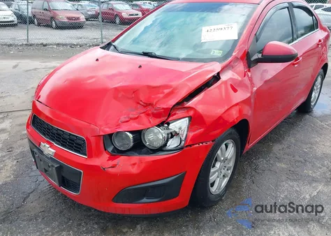 2013 Chevrolet Sonic Lt Auto z USA, uszkodzony, nr VIN 1G1JC5SG5D4214329